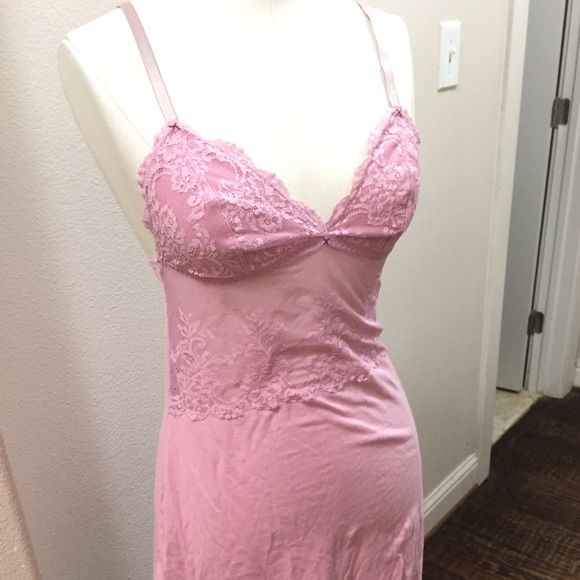 Dkny Dresses & Skirts - DKNY pink cotton/lace slip dress